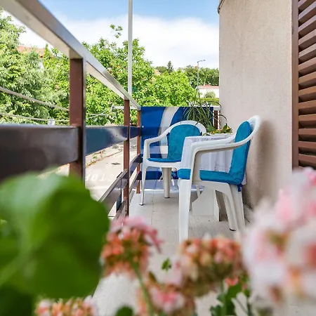 Hundefreundliches Studio-apartment Nur 580 Meter Zum Mit Parkplatz Appartamento *