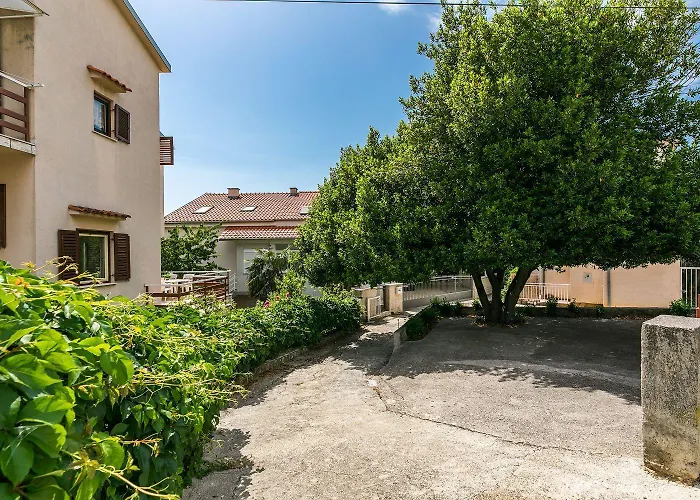 Hundefreundliches Studio-apartment Nur 580 Meter Zum Mit Parkplatz Appartement *